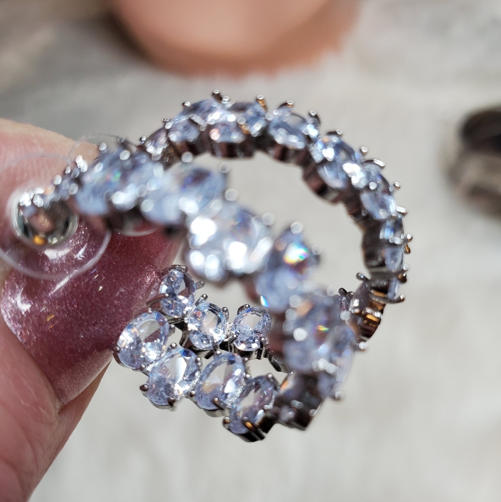 Cz medium hoops - Picture 5 of 6